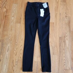 NWT Calvin Klein Women's High Rise Skinny Jeans in Black Size 24